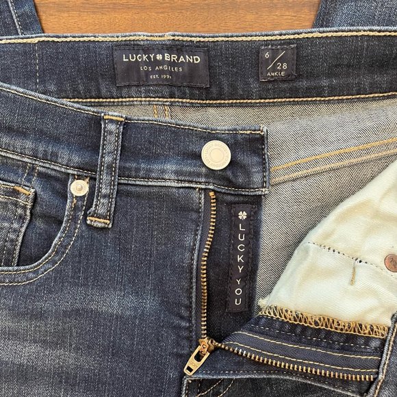 Lucky Brand Women's Mid-Rise Ava Skinny Jean - Picture 5 of 13